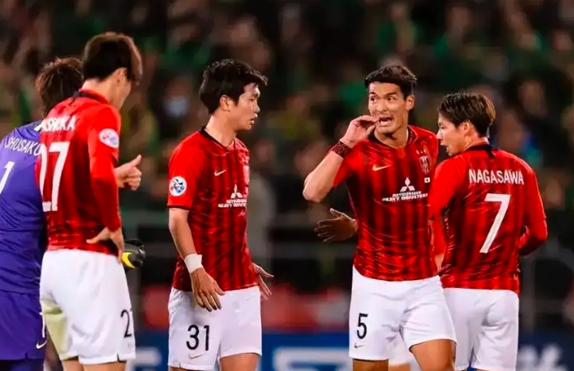 浦和红钻 VS 横滨FC