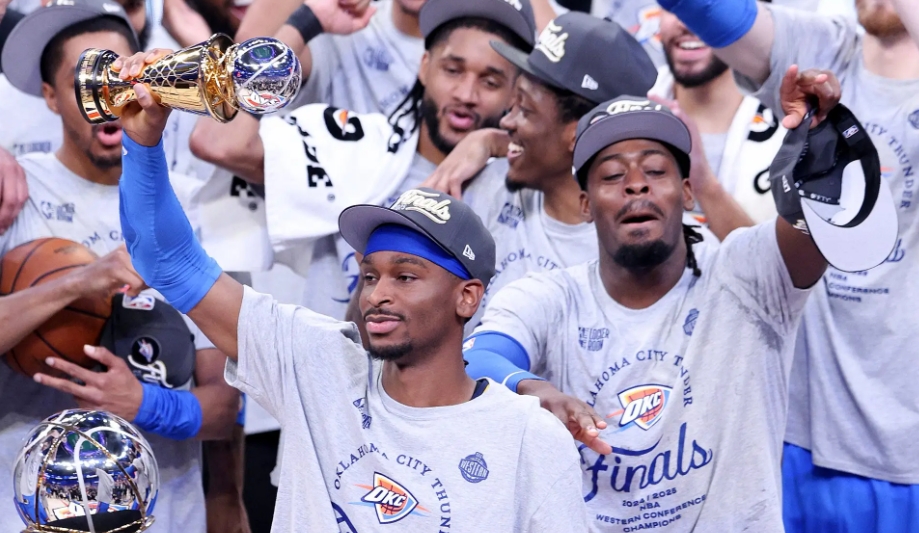 雷霆队赢得NBA总冠军