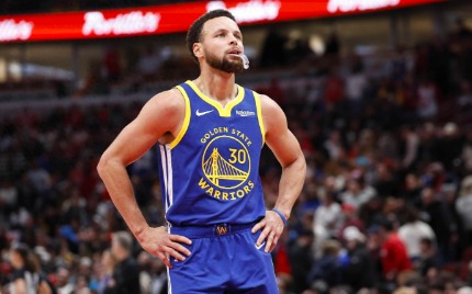 NBA历史长河中的控球传奇：库里眼中的四大控球手