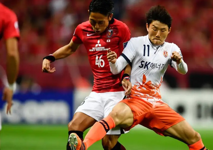 广岛三箭 VS 浦和红钻