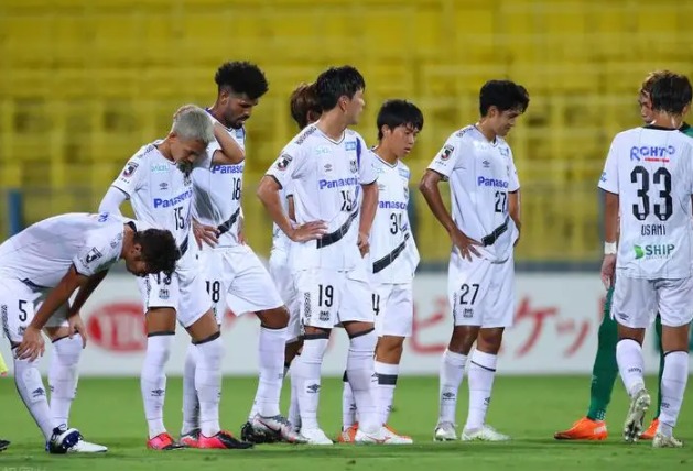 大阪钢巴VS神户胜利船