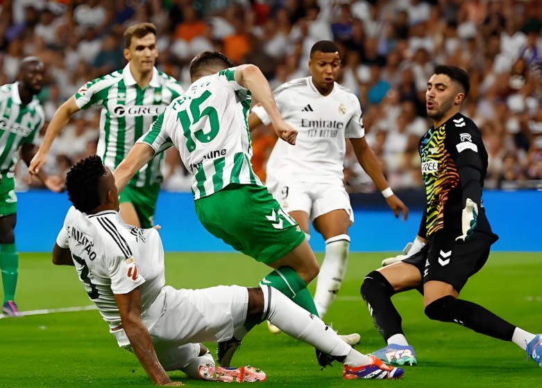 皇家贝蒂斯VS里昂