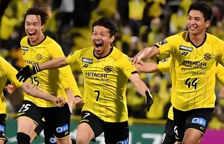 柏太阳神VS名古屋鲸鱼