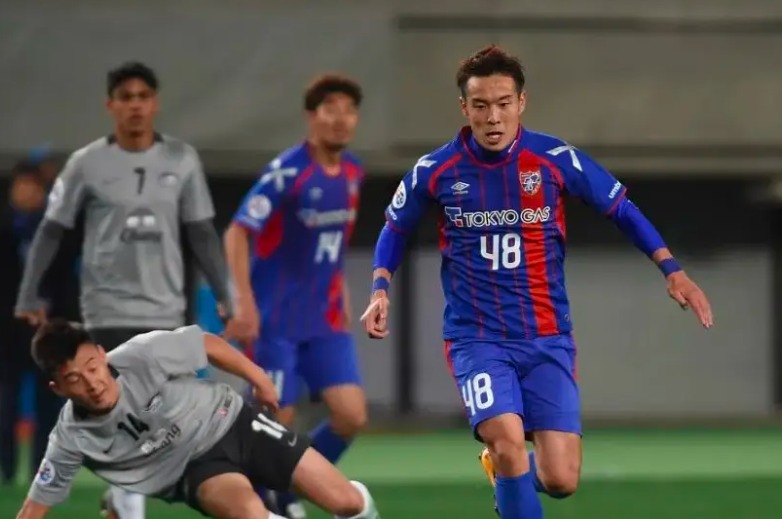 京都不死鸟VS横滨水手