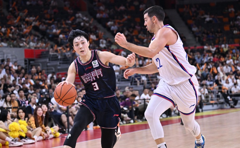 广东男篮外援到位