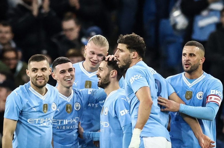 曼城VS勒沃库森