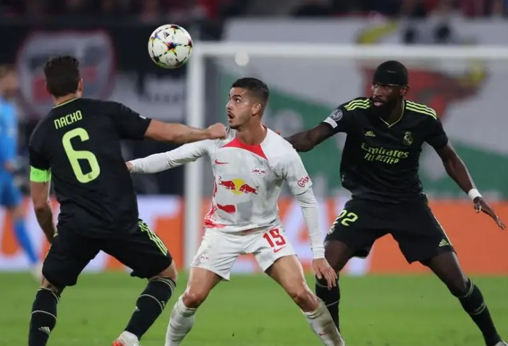 拜仁慕尼黑VS圣保利