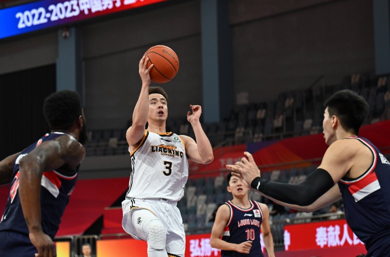 辽宁78-85不敌江苏