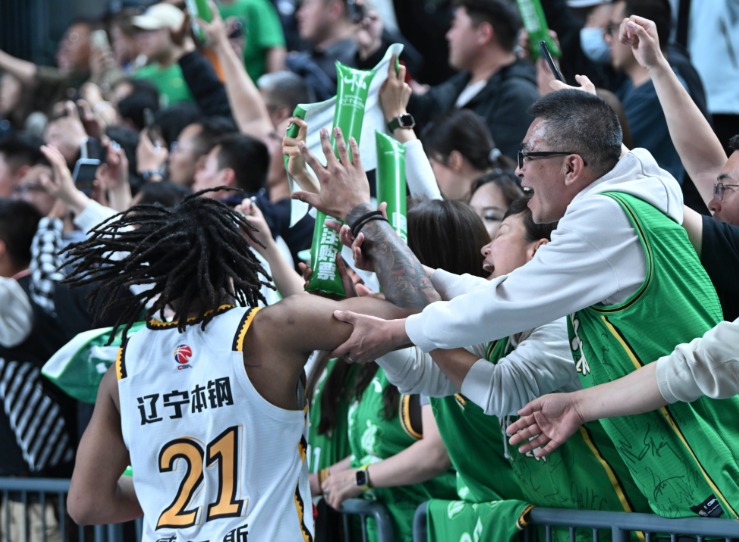 辽宁78-85不敌江苏