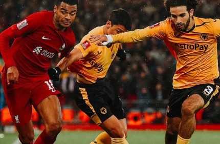 英超榜首大战：阿森纳VS布莱顿，枪手能否继续领跑？