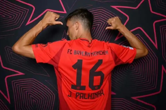 加兹多夫的加盟圣保利