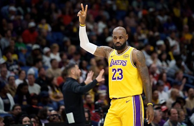 拉梅洛&middot;鲍尔与锡安&middot;威廉姆森