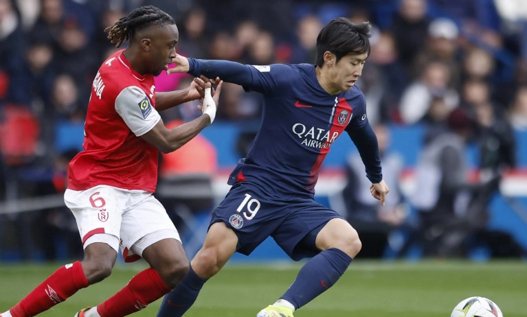 里斯本竞技 vs 巴黎圣日耳曼