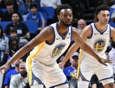 NBA勇士王朝的黄昏：科尔的去留与库里传奇的延续