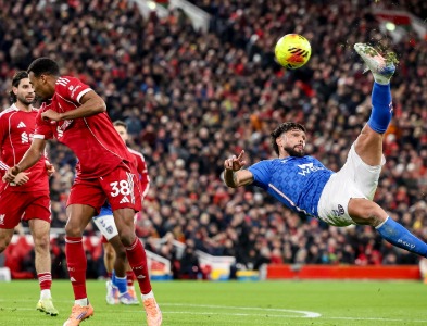 英超直播：桑德兰 VS 利物浦，欧战资格关键争夺战