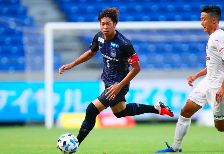 大阪钢巴VS名古屋鲸鱼