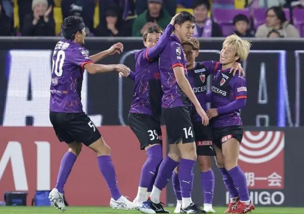 广岛三箭VS京都不死鸟