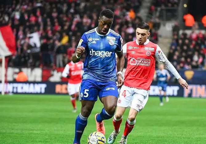 斯特拉斯堡VS巴黎FC