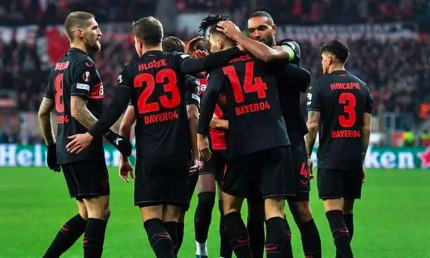 德甲直播：勒沃库森VS拜仁慕尼黑，药厂主场能否阻挡德甲巨人