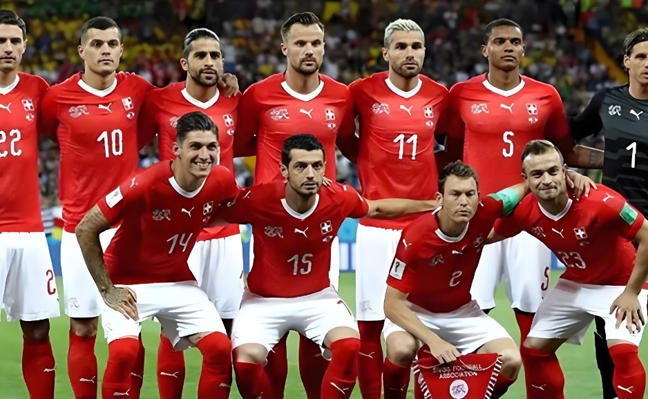 德国队的阵容中有八位德甲球星